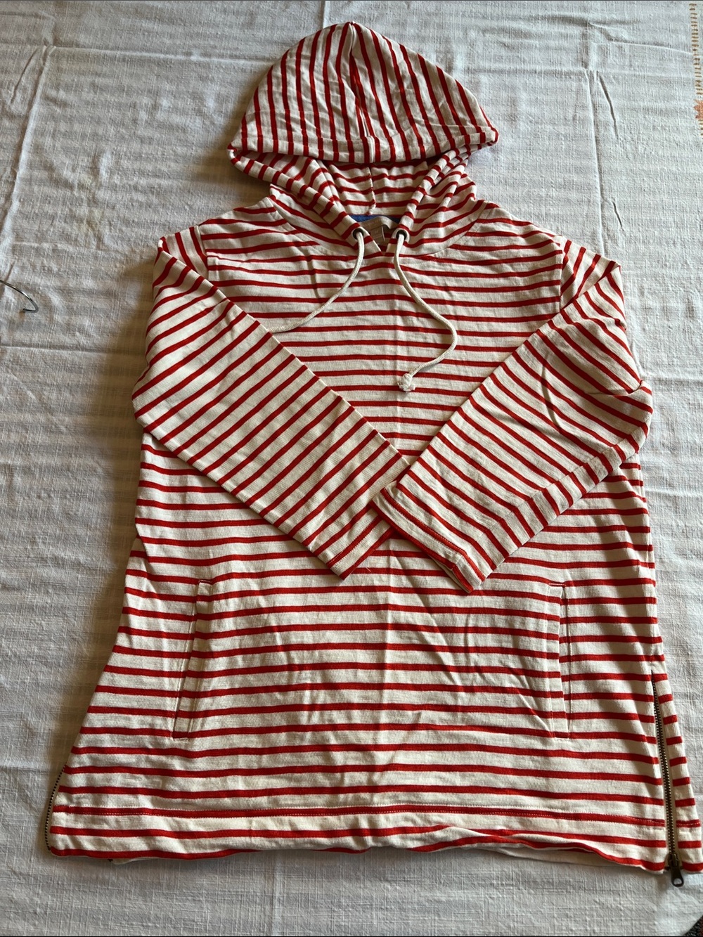 Striped‎ Red and White Hooded Pullover